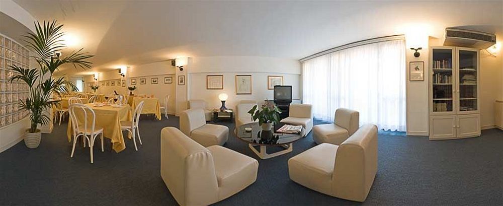 Hotel Palace Senigallia Exterior photo